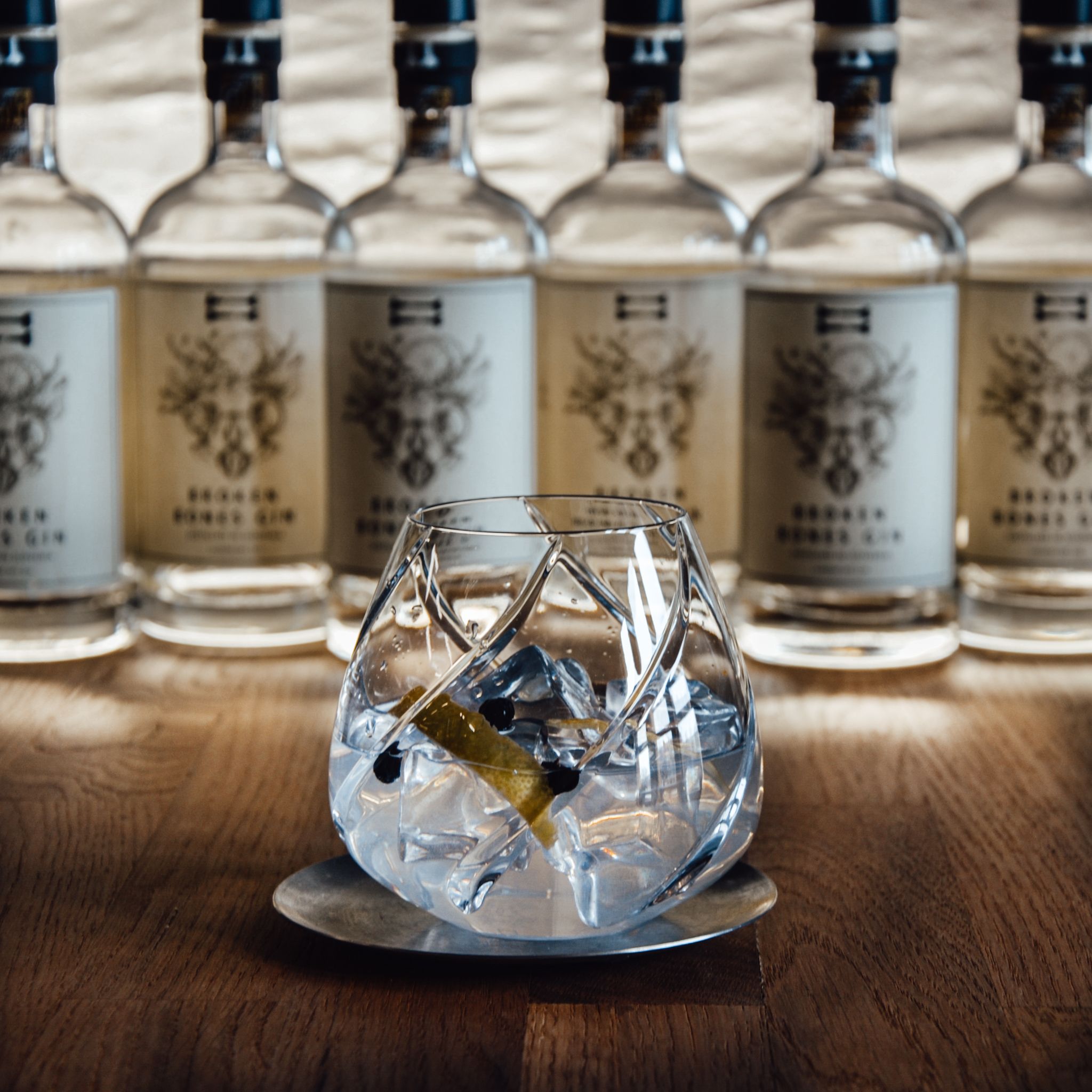Broken Bones London Dry Gin G&T