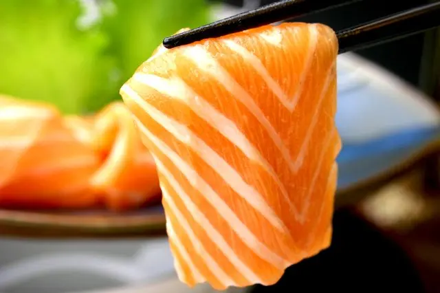 ノルウェー産アトランサーモン 刺身用切り落とし null