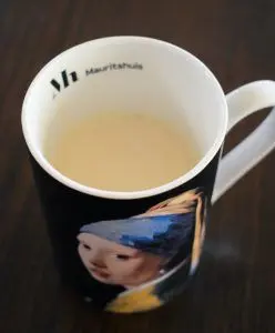 赤ショウガのミルク飲料